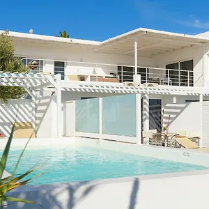 https://casa-amanecer-5.puertodelcarmen-hotels.org
